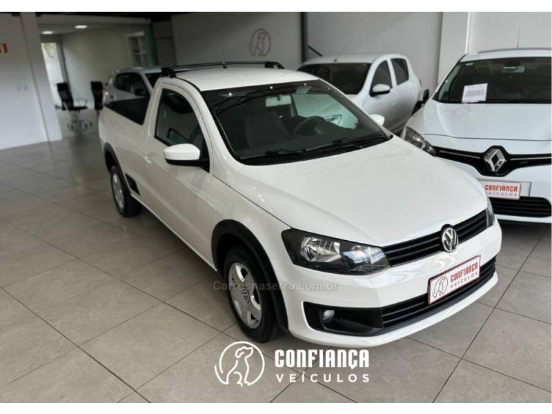 VOLKSWAGEN - SAVEIRO - 2015/2016 - Branca - R$ 46.900,00