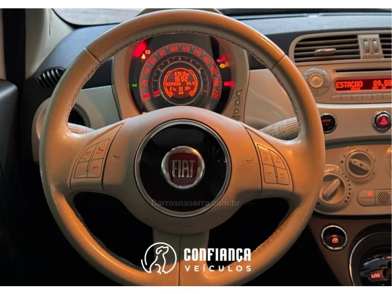 FIAT - 500 - 2011/2012 - Branca - R$ 44.900,00