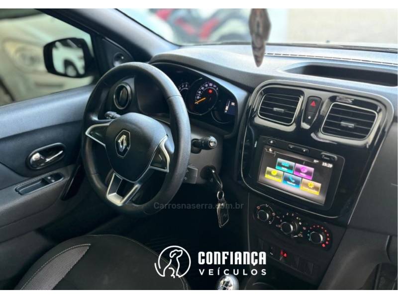 RENAULT - SANDERO - 2019/2020 - Branca - R$ 50.900,00