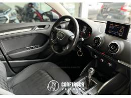 AUDI - A3 - 2014/2014 - Prata - R$ 77.900,00