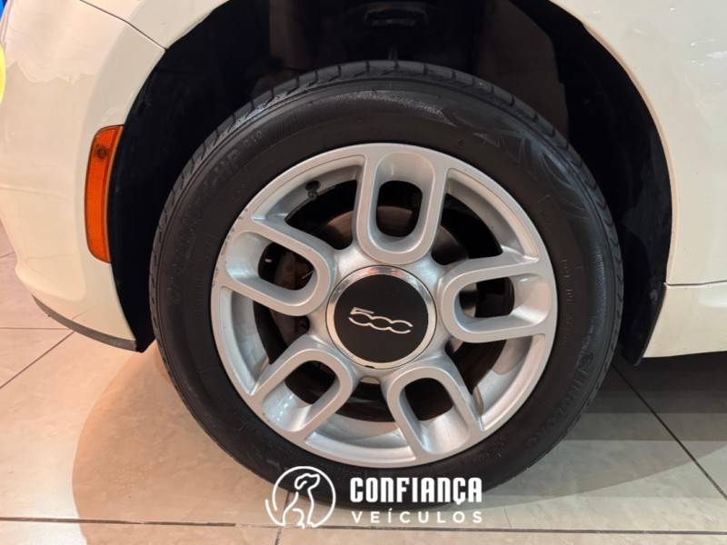 FIAT - 500 - 2012/2013 - Branca - R$ 47.900,00