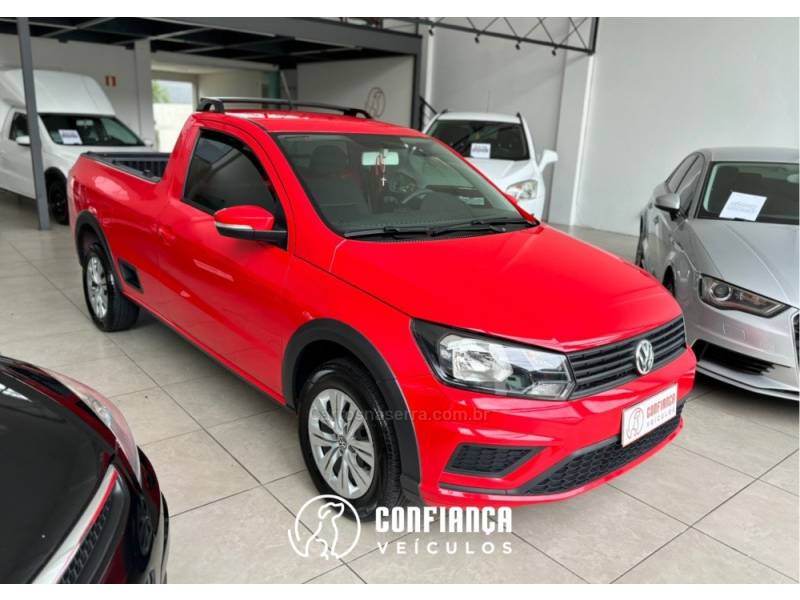 VOLKSWAGEN - SAVEIRO - 2021/2021 - Vermelha - R$ 73.900,00