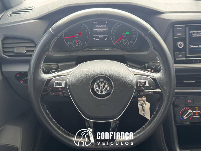VOLKSWAGEN - T-CROSS - 2020/2020 - Preta - R$ 89.900,00
