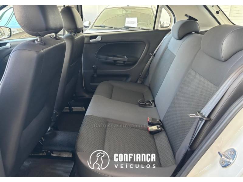 VOLKSWAGEN - GOL - 2017/2017 - Branca - R$ 46.900,00