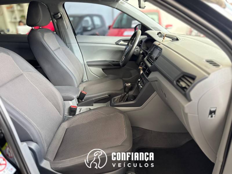 VOLKSWAGEN - T-CROSS - 2020/2020 - Preta - R$ 88.900,00