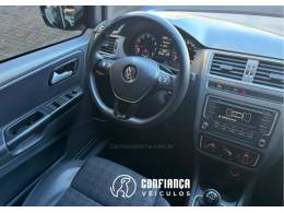 VOLKSWAGEN - FOX - 2016/2017 - Branca - R$ 54.900,00