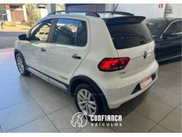 VOLKSWAGEN - FOX - 2016/2017 - Branca - R$ 53.900,00