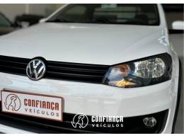 VOLKSWAGEN - SAVEIRO - 2015/2016 - Branca - R$ 46.900,00