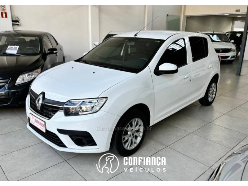 RENAULT - SANDERO - 2019/2020 - Branca - R$ 47.900,00