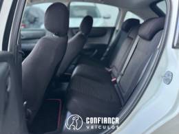 CITROËN - C4 - 2013/2014 - Branca - R$ 39.900,00