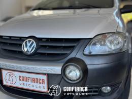 VOLKSWAGEN - CROSSFOX - 2009/2010 - Prata - R$ 37.900,00