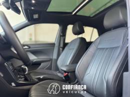 VOLKSWAGEN - T-CROSS - 2024/2025 - Cinza - R$ 149.900,00