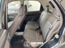 CHEVROLET - CELTA - 2012/2013 - Preta - R$ 24.900,00