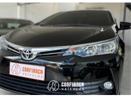 TOYOTA - COROLLA - 2018/2019 - Preta - R$ 112.900,00