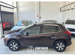 PEUGEOT - 2008 - 2016/2017 - Marrom - R$ 58.900,00