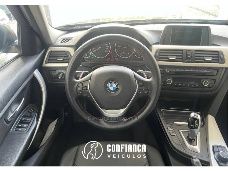 BMW - 320I - 2013/2014 - Preta - R$ 98.900,00