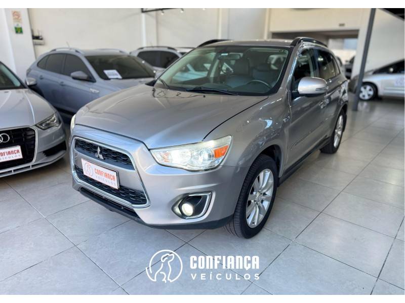 MITSUBISHI - ASX - 2013/2014 - Prata - R$ 73.900,00