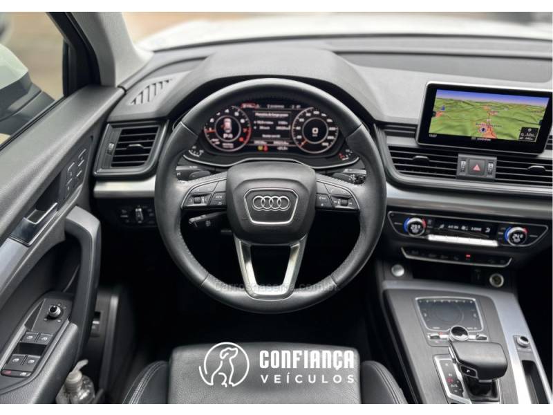 AUDI - Q5 - 2019/2019 - Branca - R$ 204.900,00