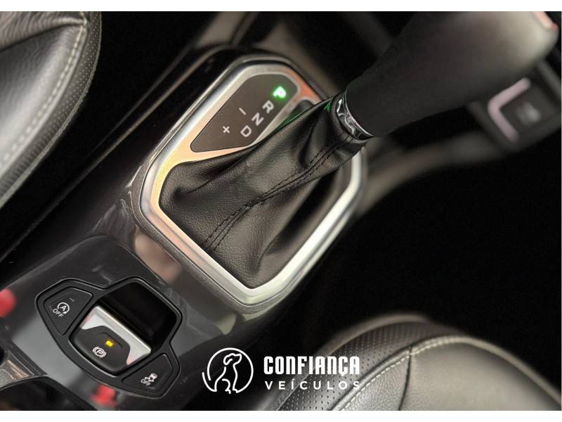 JEEP - RENEGADE - 2022/2022 - Cinza - R$ 105.900,00