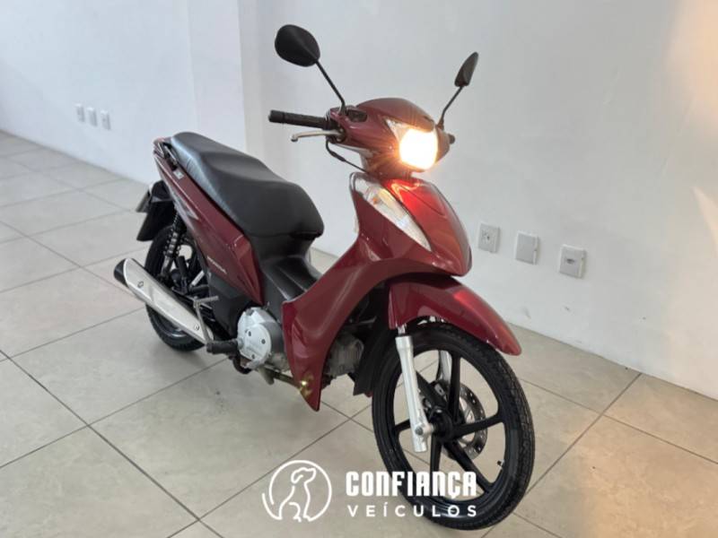 HONDA - BIZ 125 - 2011/2012 - Vermelha - R$ 12.390,00
