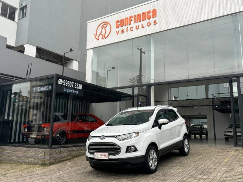 FORD - ECOSPORT - 2012/2013 - Branca - R$ 50.900,00