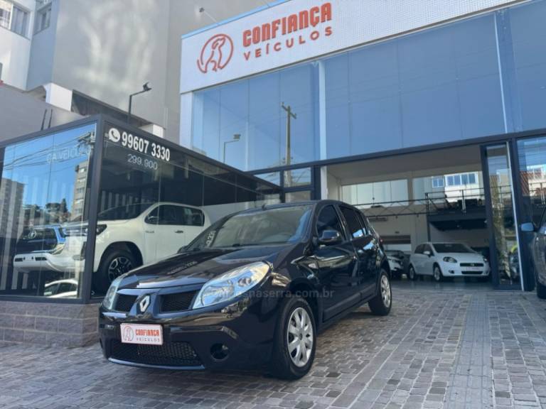 RENAULT - SANDERO - 2011/2011 - Preta - R$ 28.900,00