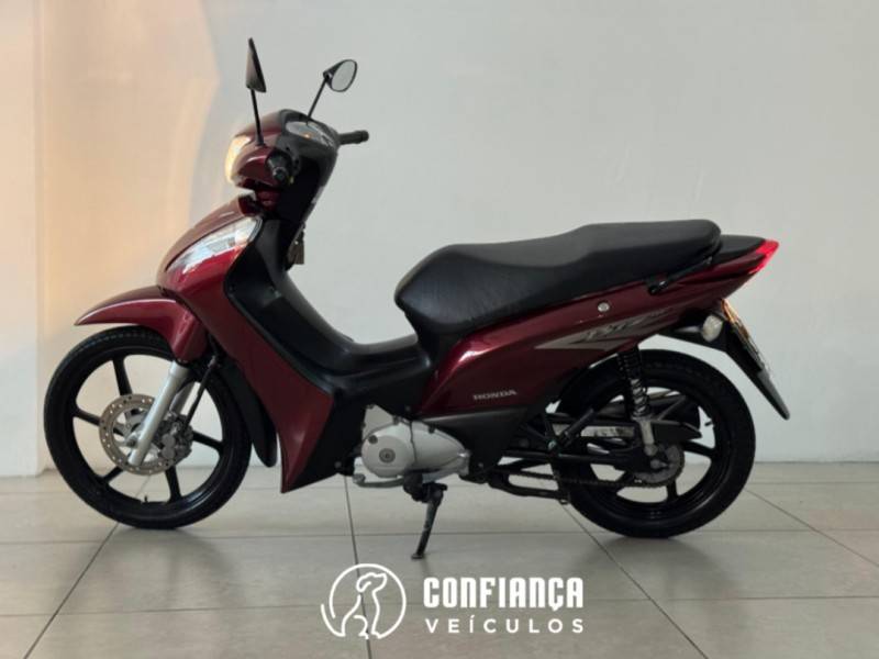 HONDA - BIZ 125 - 2011/2012 - Vermelha - R$ 12.390,00