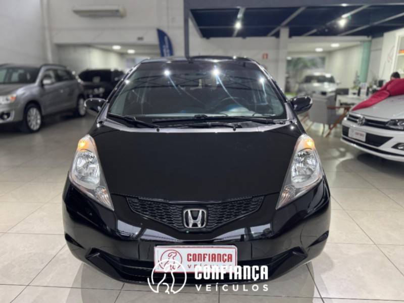 HONDA - FIT - 2009/2009 - Preta - R$ 46.900,00