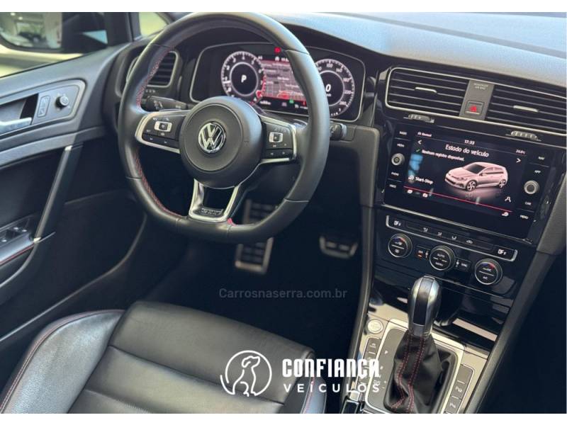 VOLKSWAGEN - GOLF - 2019/2019 - Preta - R$ 219.900,00