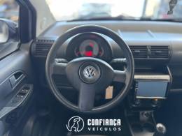 VOLKSWAGEN - CROSSFOX - 2009/2010 - Prata - R$ 37.900,00