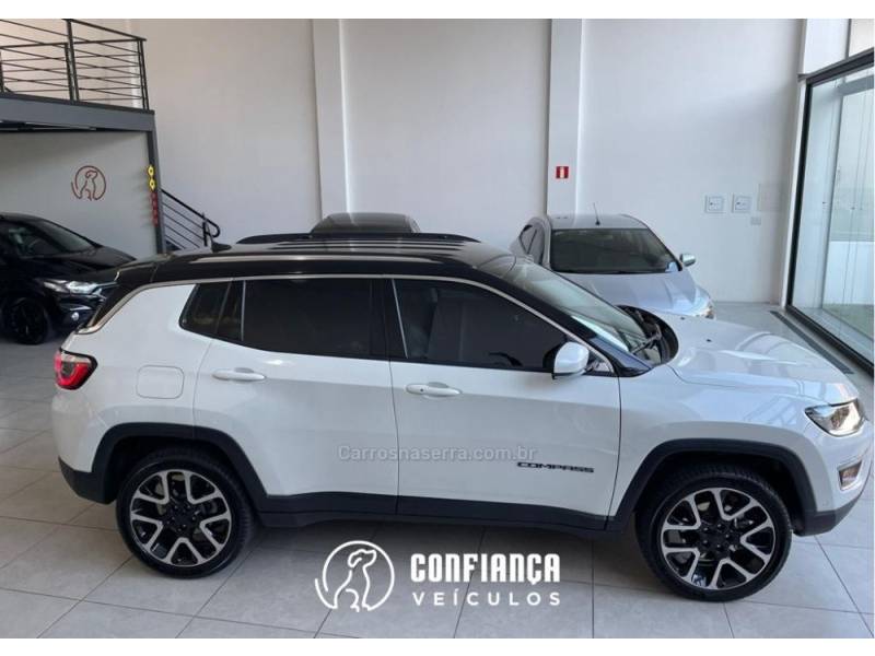 JEEP - COMPASS - 2020/2021 - Branca - R$ 155.900,00