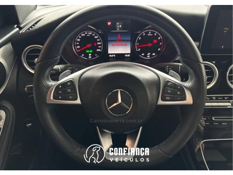 MERCEDES-BENZ - GLC 250 - 2016/2017 - Prata - R$ 209.900,00