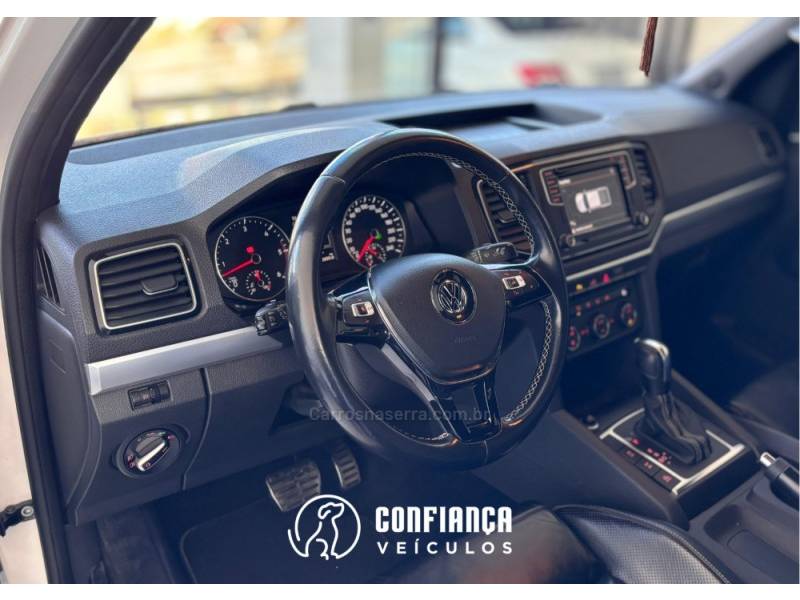 VOLKSWAGEN - AMAROK - 2018/2019 - Branca - R$ 183.900,00