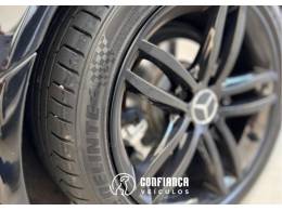 MERCEDES-BENZ - C 180 - 2013/2014 - Preta - R$ 79.900,00