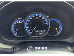 TOYOTA - YARIS - 2021/2022 - Prata - R$ 84.900,00