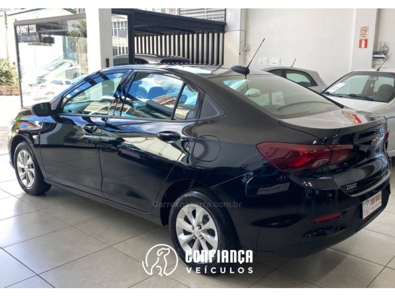 CHEVROLET - ONIX - 2023/2023 - Preta - R$ 78.900,00