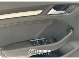 AUDI - A3 - 2014/2014 - Prata - R$ 71.900,00