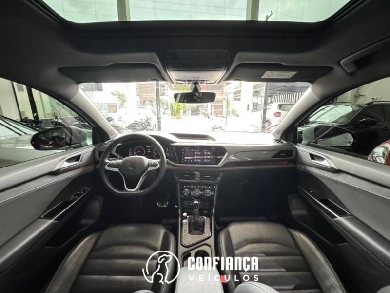 VOLKSWAGEN - TAOS - 2022/2022 - Branca - R$ 151.900,00