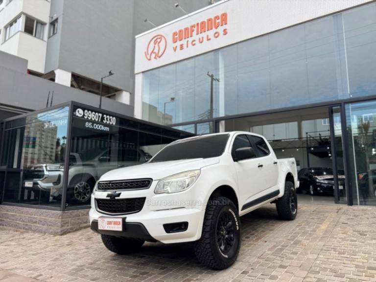 CHEVROLET - S10 - 2014/2015 - Branca - R$ 114.900,00