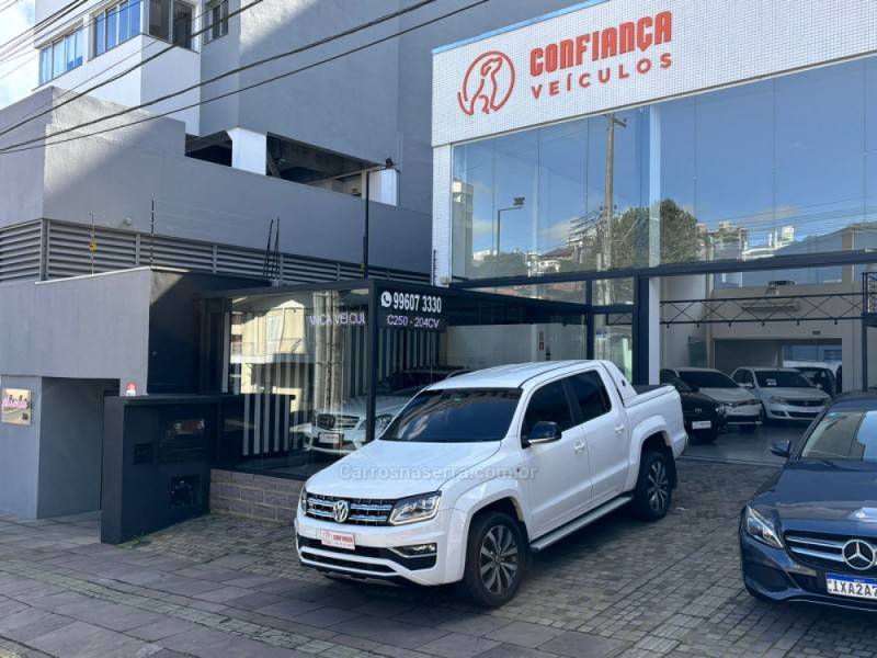 VOLKSWAGEN - AMAROK - 2018/2019 - Branca - R$ 183.900,00