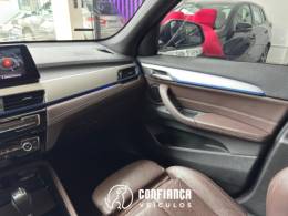 BMW - X1 - 2020/2021 - Preta - R$ 209.900,00