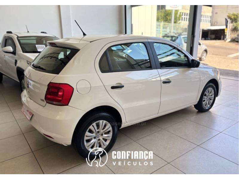 VOLKSWAGEN - GOL - 2017/2017 - Branca - R$ 46.900,00