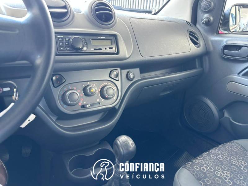 FIAT - UNO - 2012/2013 - Cinza - R$ 37.900,00