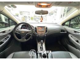 CHEVROLET - CRUZE - 2018/2019 - Preta - R$ 88.900,00