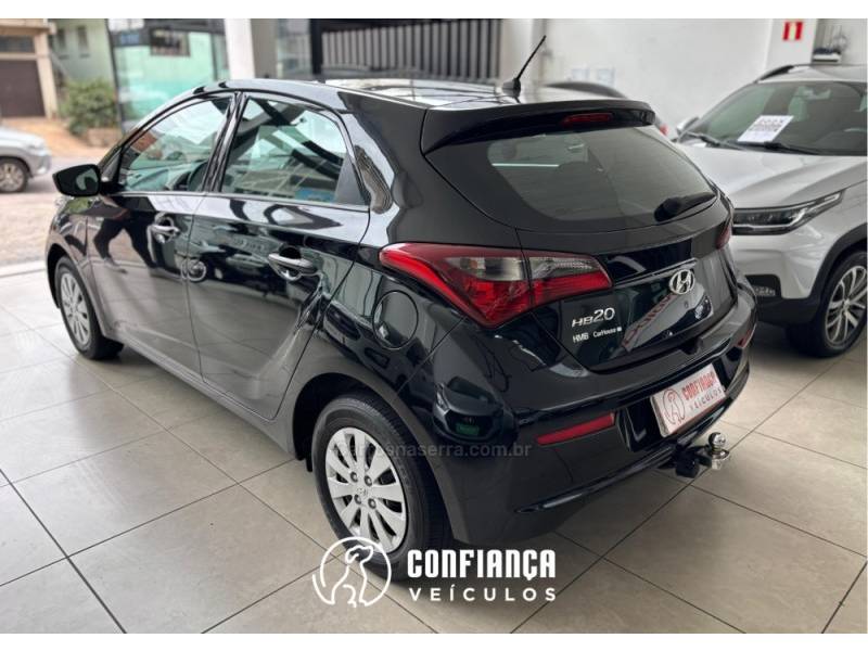 HYUNDAI - HB20 - 2018/2019 - Preta - R$ 51.900,00