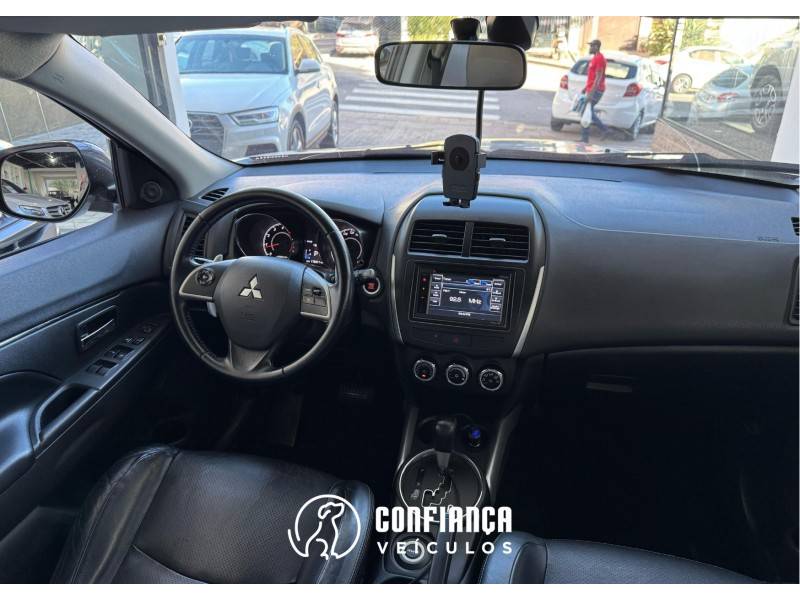 MITSUBISHI - ASX - 2013/2014 - Prata - R$ 73.900,00