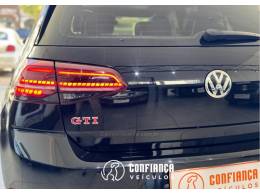 VOLKSWAGEN - GOLF - 2019/2019 - Preta - R$ 219.900,00