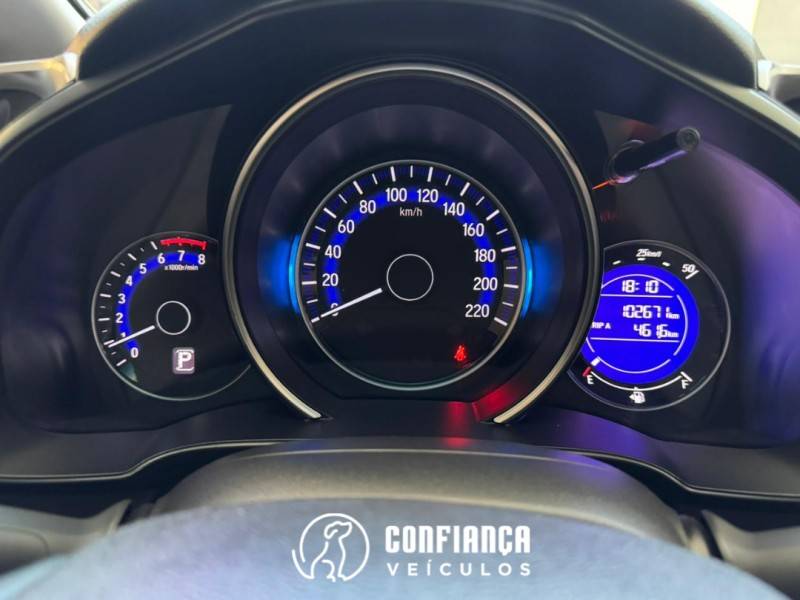 HONDA - FIT - 2015/2016 - Preta - R$ 69.900,00