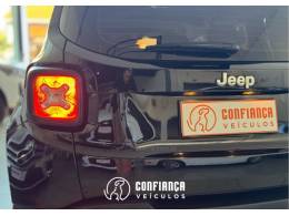 JEEP - RENEGADE - 2015/2016 - Preta - R$ 68.900,00