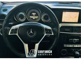 MERCEDES-BENZ - C 250 - 2013/2014 - Branca - R$ 105.900,00